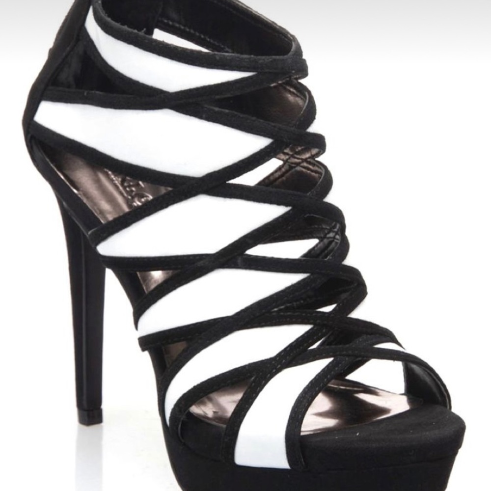 NWT Carlos Santana Strata Stiletto Heels